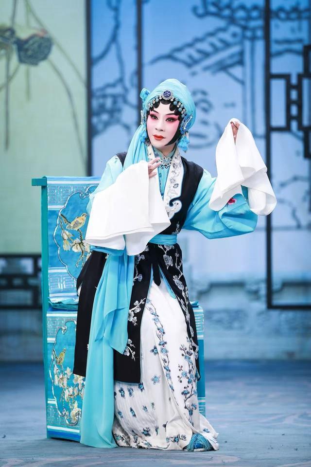  文化传承之痛与国际破局：梅花奖如何重构戏曲出海逻辑 文化旅游