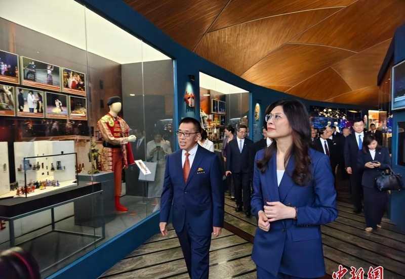  从虹桥到中南海：郑丽文六天大陆行背后的战略逻辑与技术解码 新闻