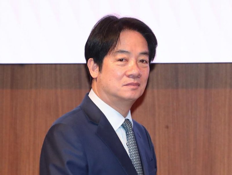  从虹桥到中南海：郑丽文六天大陆行背后的战略逻辑与技术解码 新闻